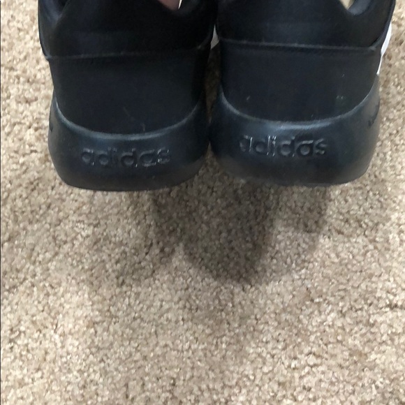 Size 11 adidas cloud foam - Picture 3 of 4